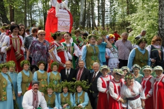 участие в народных гуляниях (2)